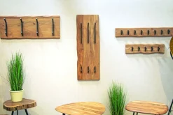 Wandgarderobe Rivera Akazie mit 4 Metallhaken